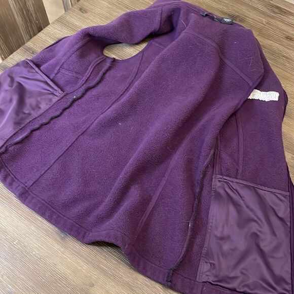 Eddie Bauer® - “dog mom” custom Antlia - Ladies Fleece Vest | purple | size L - Picture 10 of 10